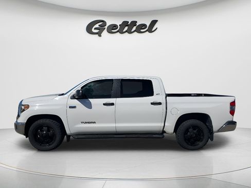 Used 2018 Toyota Tundra SR5 w/ SR5 Upgrade Package image 7