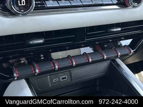 New 2026 GMC Canyon AT4X AWD/4WD image 17
