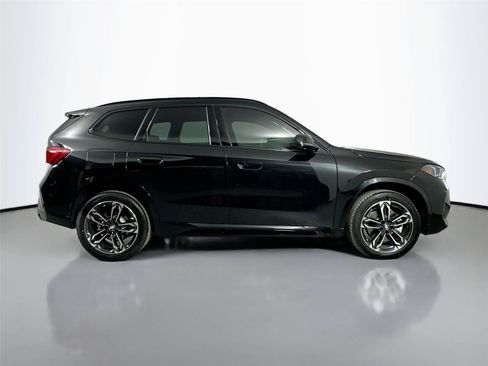New 2026 BMW X1 xDrive28i w/ Technology Package AWD/4WD image 7