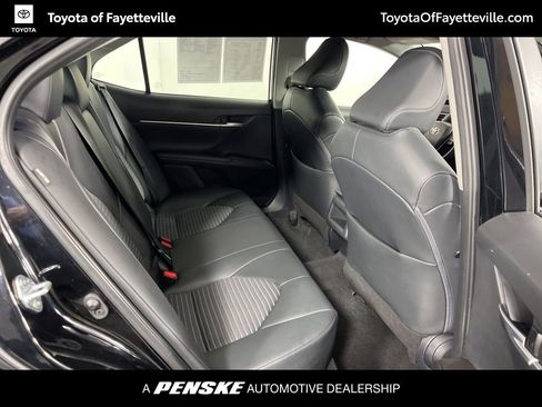 Used 2024 Toyota Camry SE image 8