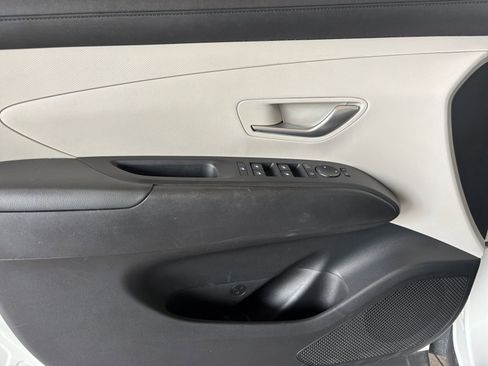 Used 2025 Hyundai Tucson SEL FWD image 18
