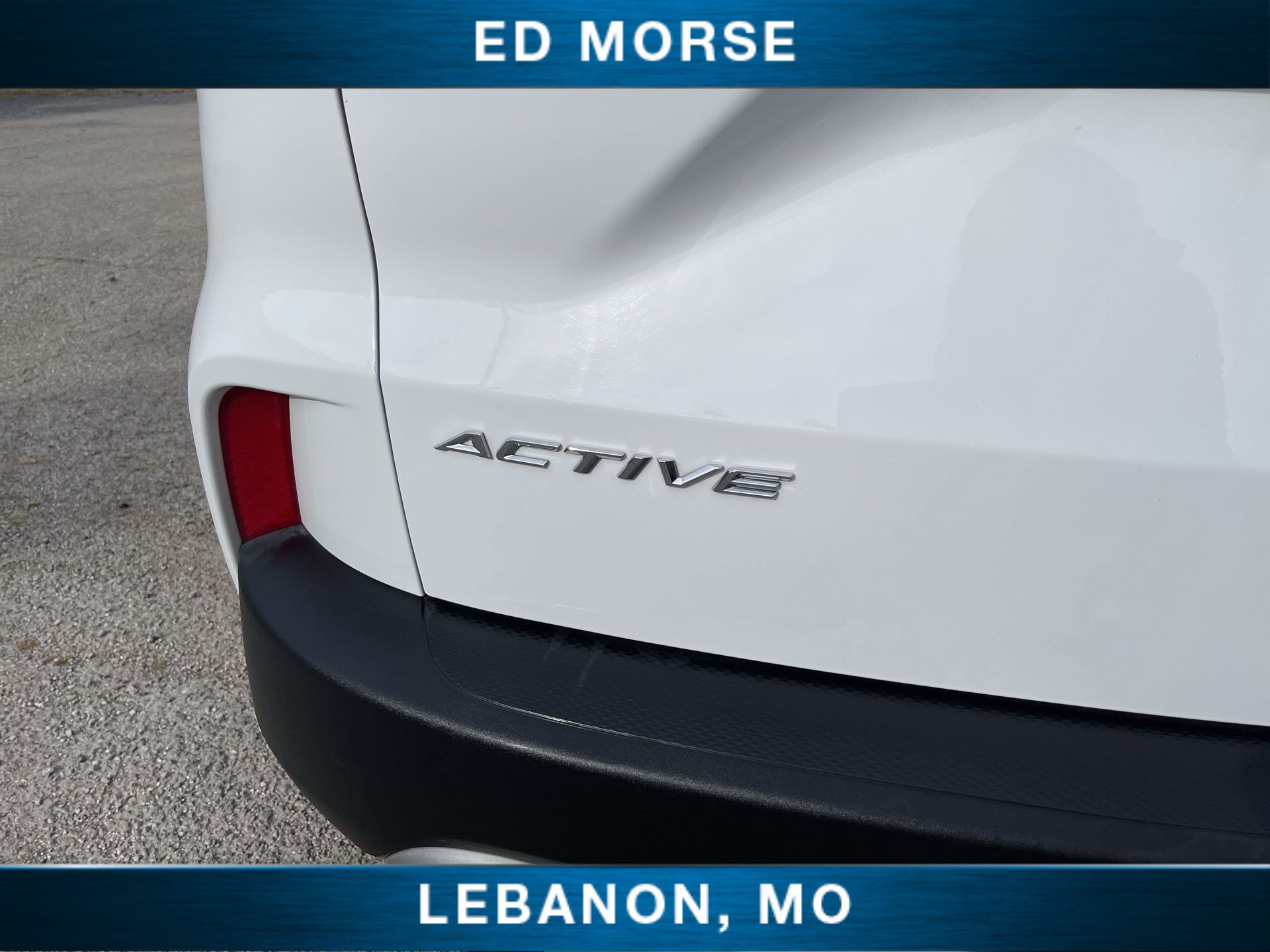 Used 2025 Ford Escape Active AWD/4WD image 30