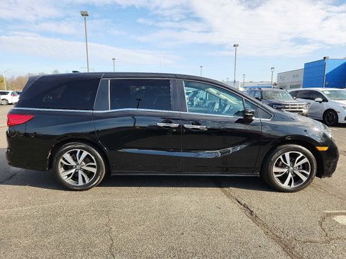 Used 2024 Honda Odyssey Touring image 7