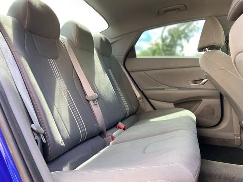Used 2021 Hyundai Elantra SEL FWD image 24