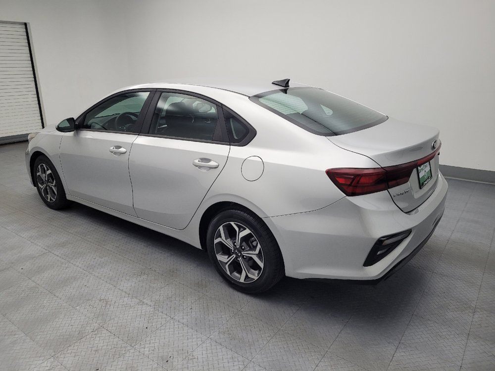 Used 2019 Kia Forte LXS FWD image 3