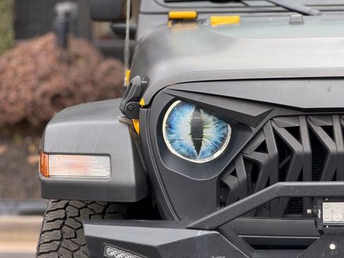 Used 2020 Jeep Wrangler Unlimited Sport S image 4