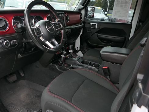 Used 2022 Jeep Wrangler Rubicon w/ Steel Bumper Group image 10