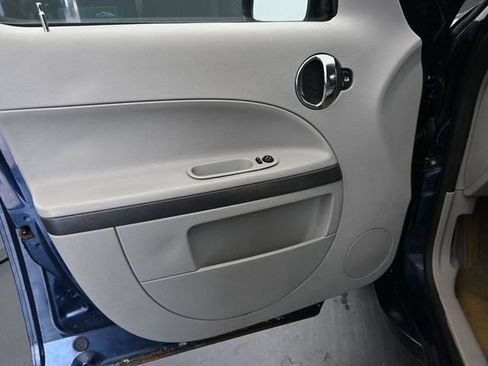 Used 2007 Chevrolet HHR LS FWD image 15