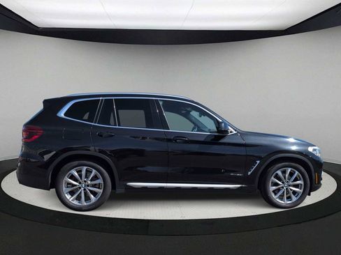 Used 2018 BMW X3 xDrive30i image 9