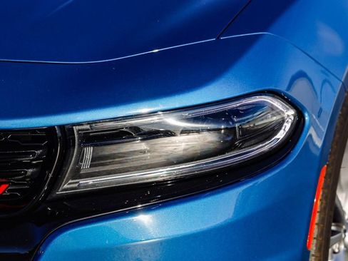 Certified 2023 Dodge Charger SXT image 5