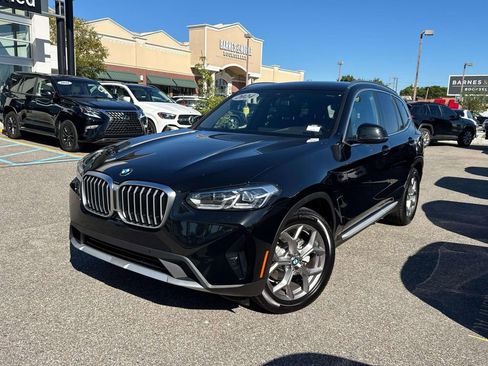 Used 2024 BMW X3 sDrive30i image 3