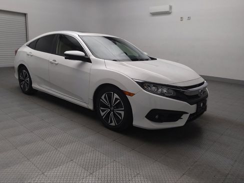 Used 2018 Honda Civic EX-T image 13