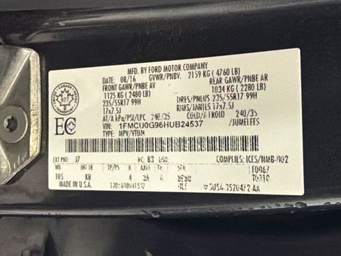Used 2017 Ford Escape SE FWD image 21
