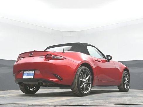 Used 2016 MAZDA MX-5 Miata Grand Touring image 41