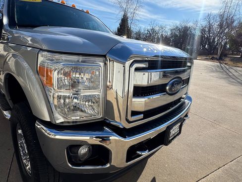 Used 2015 Ford F350 XLT w/ XLT Premium Package image 28