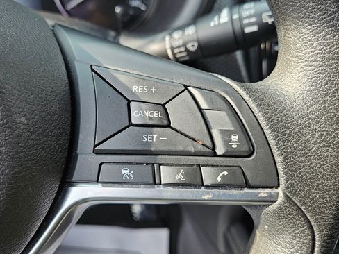 Used 2024 Nissan Kicks SV image 19