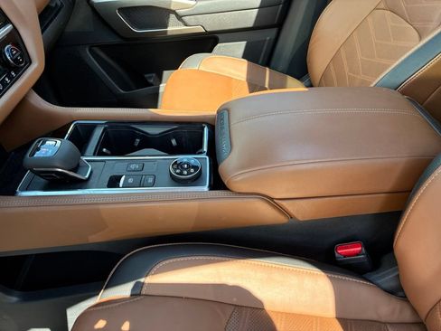 Certified 2023 Nissan Pathfinder Platinum AWD/4WD image 26