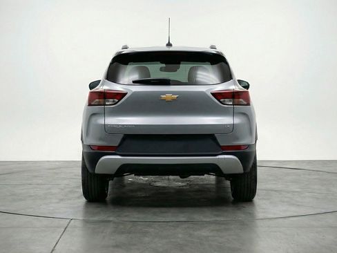 Used 2025 Chevrolet TrailBlazer LT FWD image 7