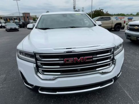 Used 2023 GMC Acadia SLT w/ Technology Package FWD image 6