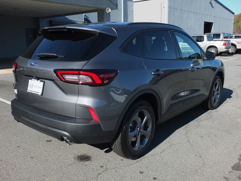 New 2026 Ford Escape ST-Line w/ Tech Pack #1 image 3