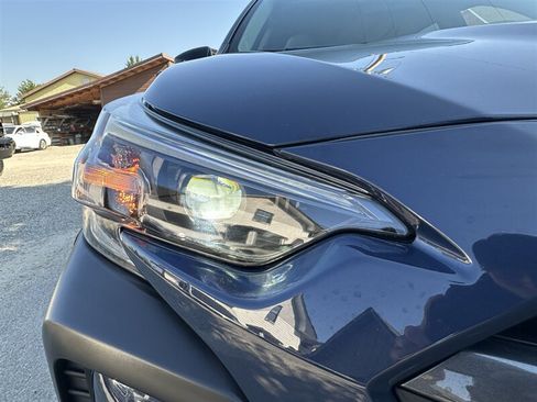 Used 2025 Subaru Outback Premium AWD/4WD image 25