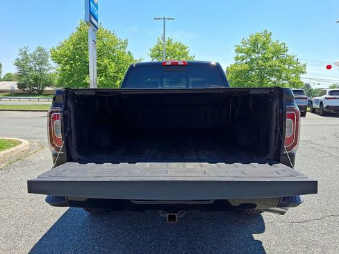 Used 2018 GMC Sierra 1500 Denali w/ Denali Ultimate Package AWD/4WD image 29