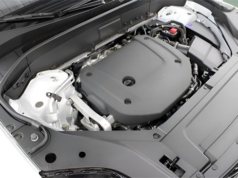 New 2026 Volvo XC90 B6 Ultra image 32