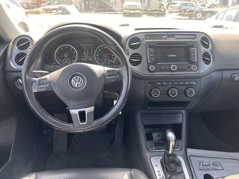 Used 2013 Volkswagen Tiguan SE FWD image 7
