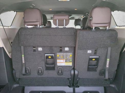 Certified 2024 Toyota Sienna Platinum AWD/4WD image 6