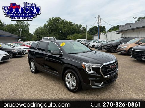 Used 2024 GMC Terrain SLE w/ Driver Convenience Package FWD image 1