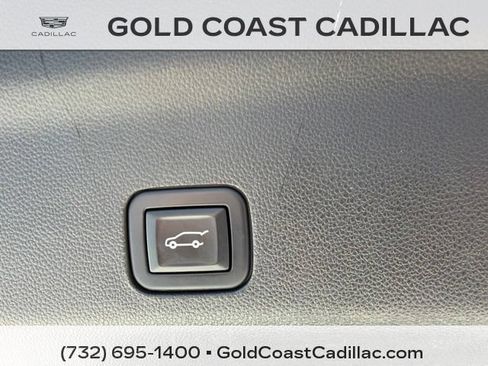 Used 2021 Cadillac Escalade Sport Platinum AWD/4WD image 18