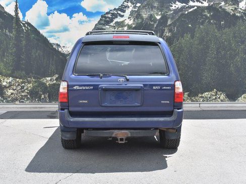 Used 2002 Toyota 4Runner SR5 AWD/4WD image 10