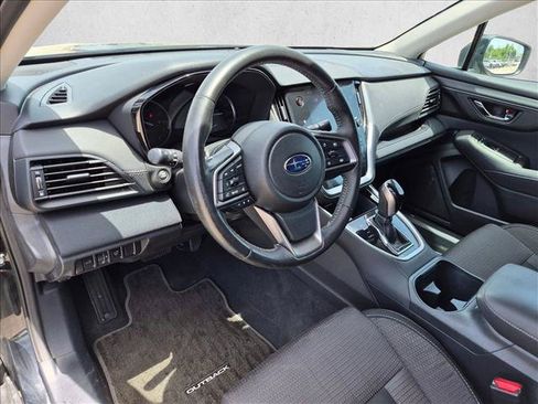 Used 2024 Subaru Outback Premium AWD/4WD image 9