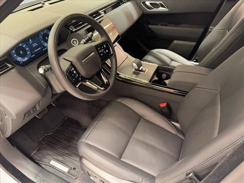 Used 2026 Land Rover Range Rover Velar Dynamic SE AWD/4WD image 17