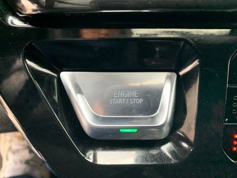 Used 2024 GMC Sierra 2500 AT4 w/ AT4 Premium Plus Package image 32