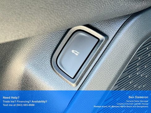 Used 2025 Chevrolet Equinox LT w/ Convenience Package II FWD image 7