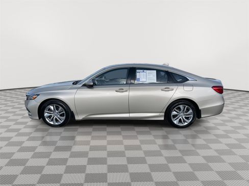 Used 2019 Honda Accord LX image 5
