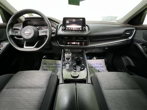 Used 2023 Nissan Rogue SV AWD/4WD image 17