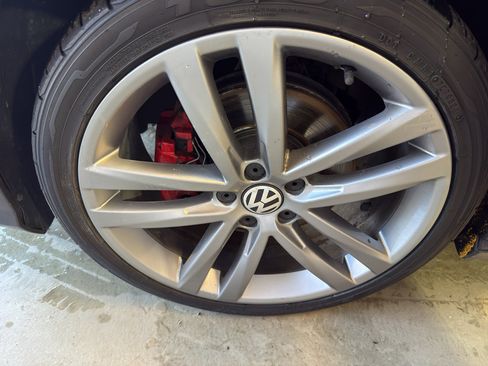 Used 2018 Volkswagen Passat 2.0T R-Line FWD image 32