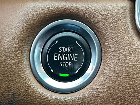 Used 2024 GMC Canyon AT4 AWD/4WD image 31