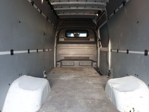 Used 2023 Mercedes-Benz Sprinter 4500 w/ Acoustic Package image 22