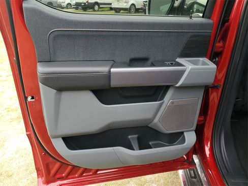 New 2025 Ford F150 Lariat w/ Equipment Group 501A Mid image 26