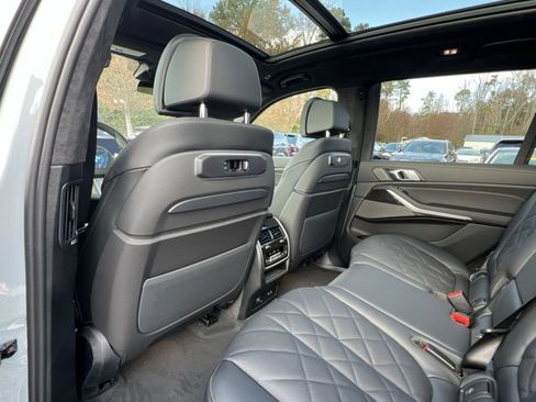 New 2026 BMW X7 xDrive40i w/ M Sport Package image 23