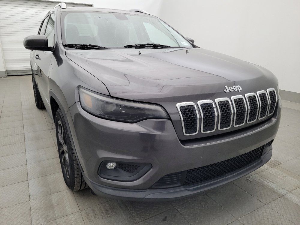 Used 2019 Jeep Cherokee Latitude Plus FWD image 13
