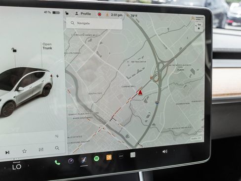 Used 2020 Tesla Model Y Performance AWD/4WD image 16