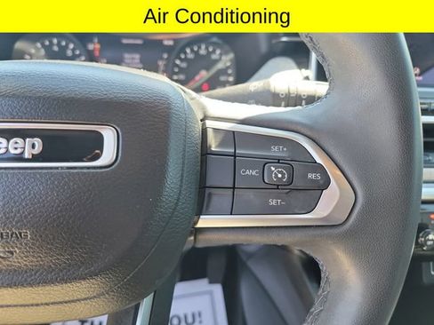 Used 2022 Jeep Compass Latitude AWD/4WD image 12