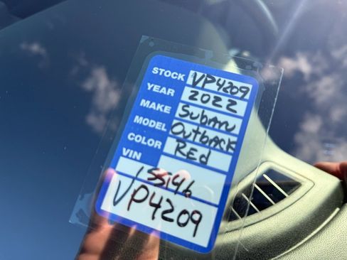 Used 2022 Subaru Outback Limited w/ Popular Package #2 image 12