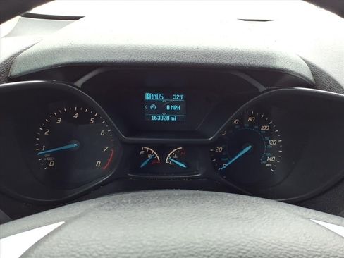 Used 2017 Ford Transit Connect XL image 22