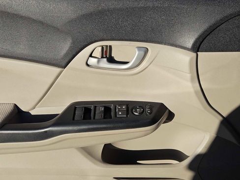 Used 2012 Honda Civic LX image 22