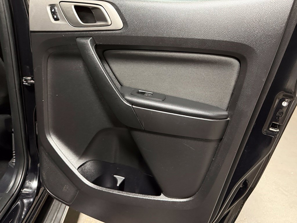 Used 2019 Ford Ranger XLT w/ Equipment Group 302A Luxury AWD/4WD image 15
